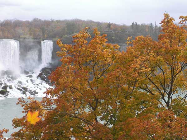 Niagara Falls in Autumn 2007 14